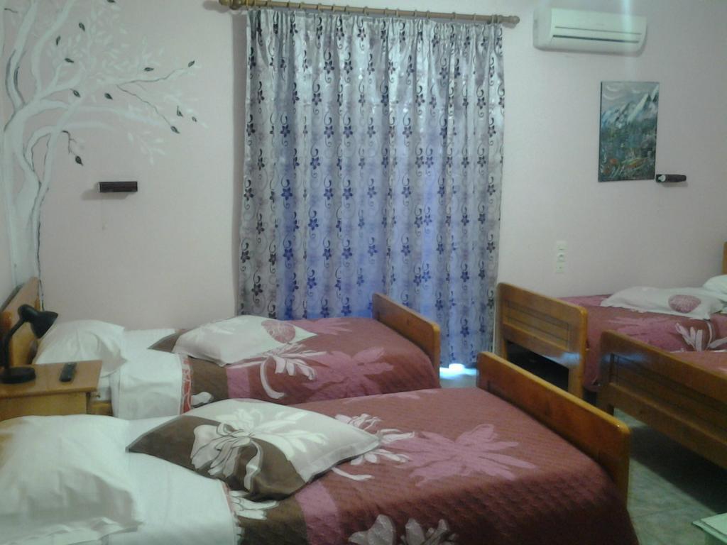 Sofia Rooms กาลัมปากา ภายนอก รูปภาพ