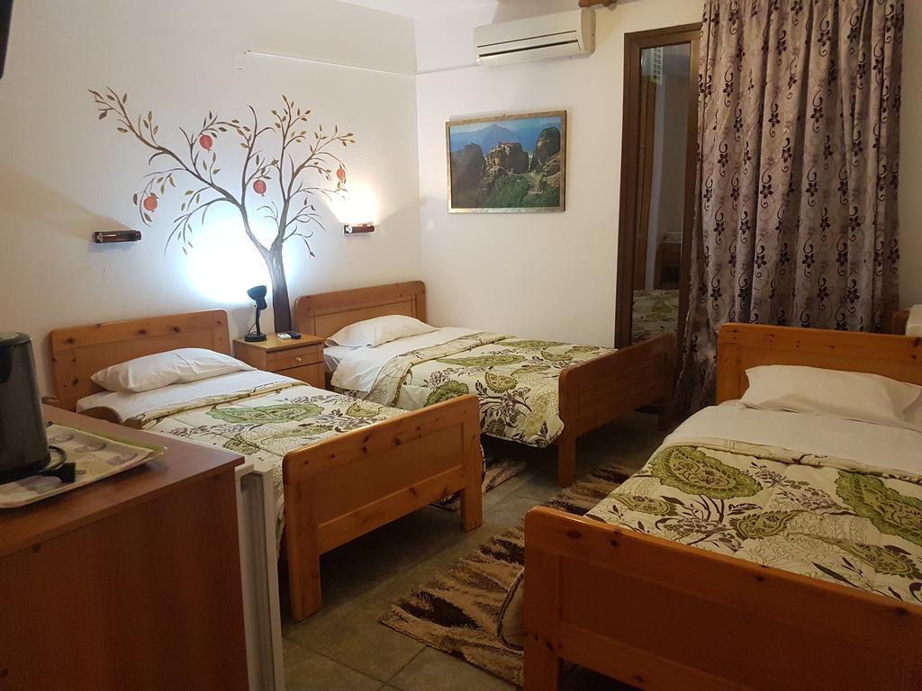 Sofia Rooms กาลัมปากา ภายนอก รูปภาพ